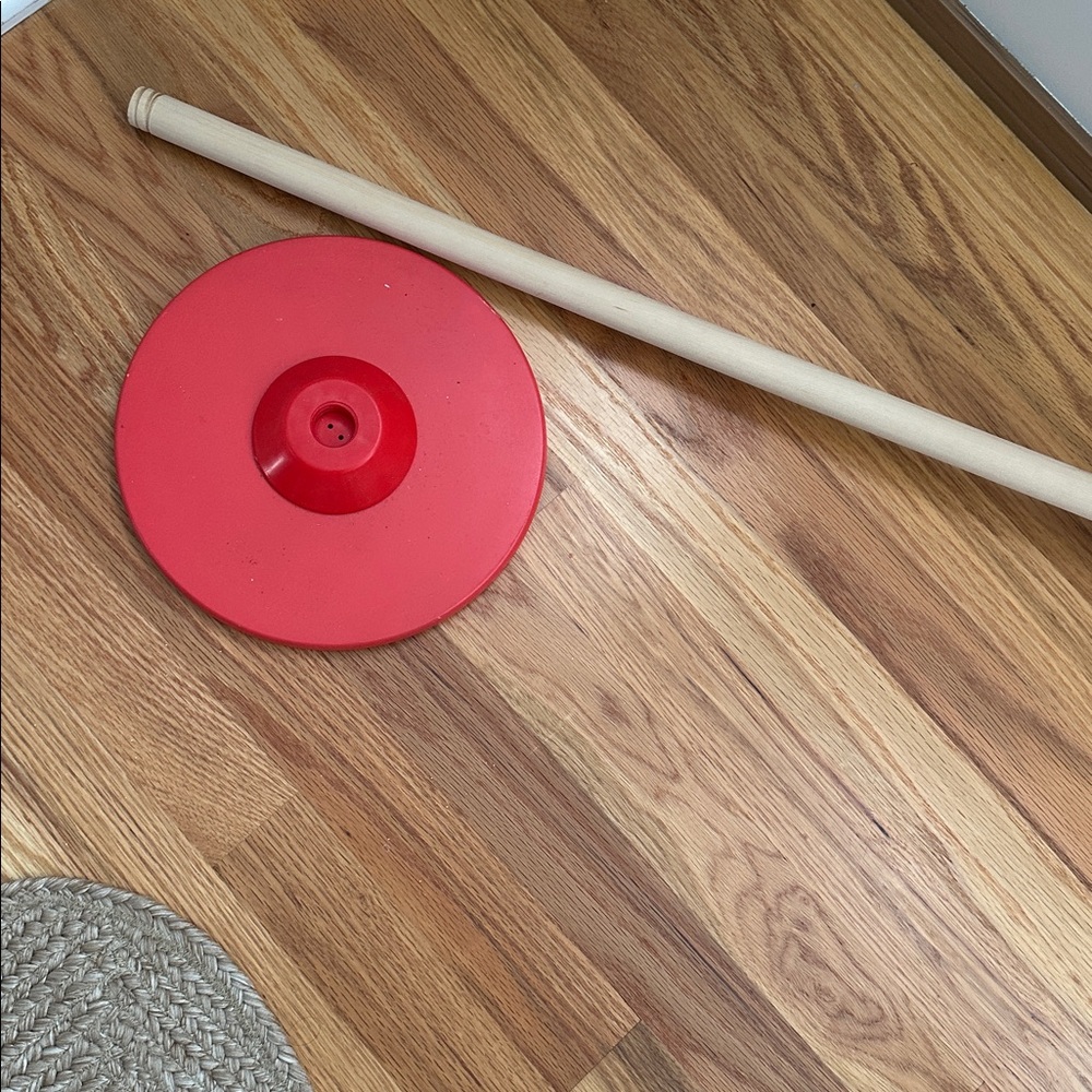 Melissa & Doug cleaning set - Picture 5 of 5
